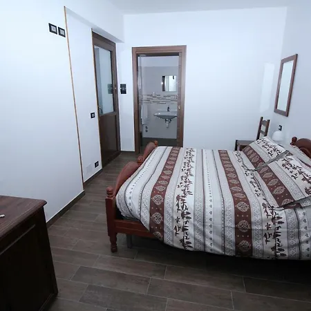 Al Ghirot Bed & Breakfast Claviere